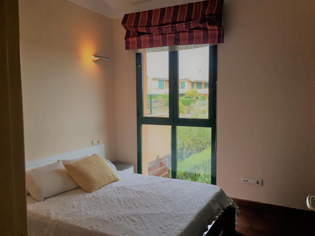 Ongi Etorri Apartman Calafat Kültér fotó