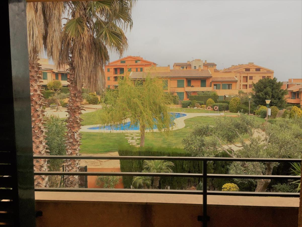 Ongi Etorri Apartman Calafat Kültér fotó