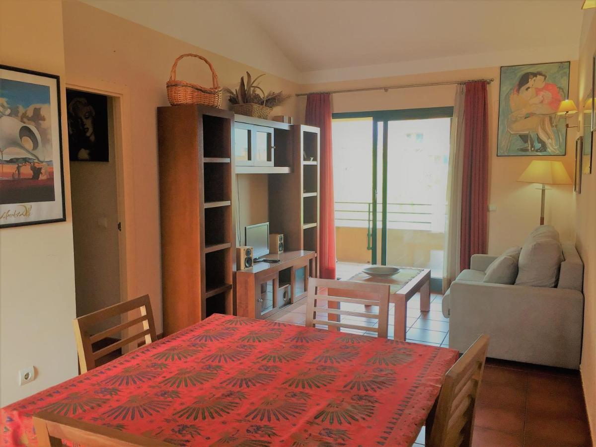 Ongi Etorri Apartman Calafat Kültér fotó